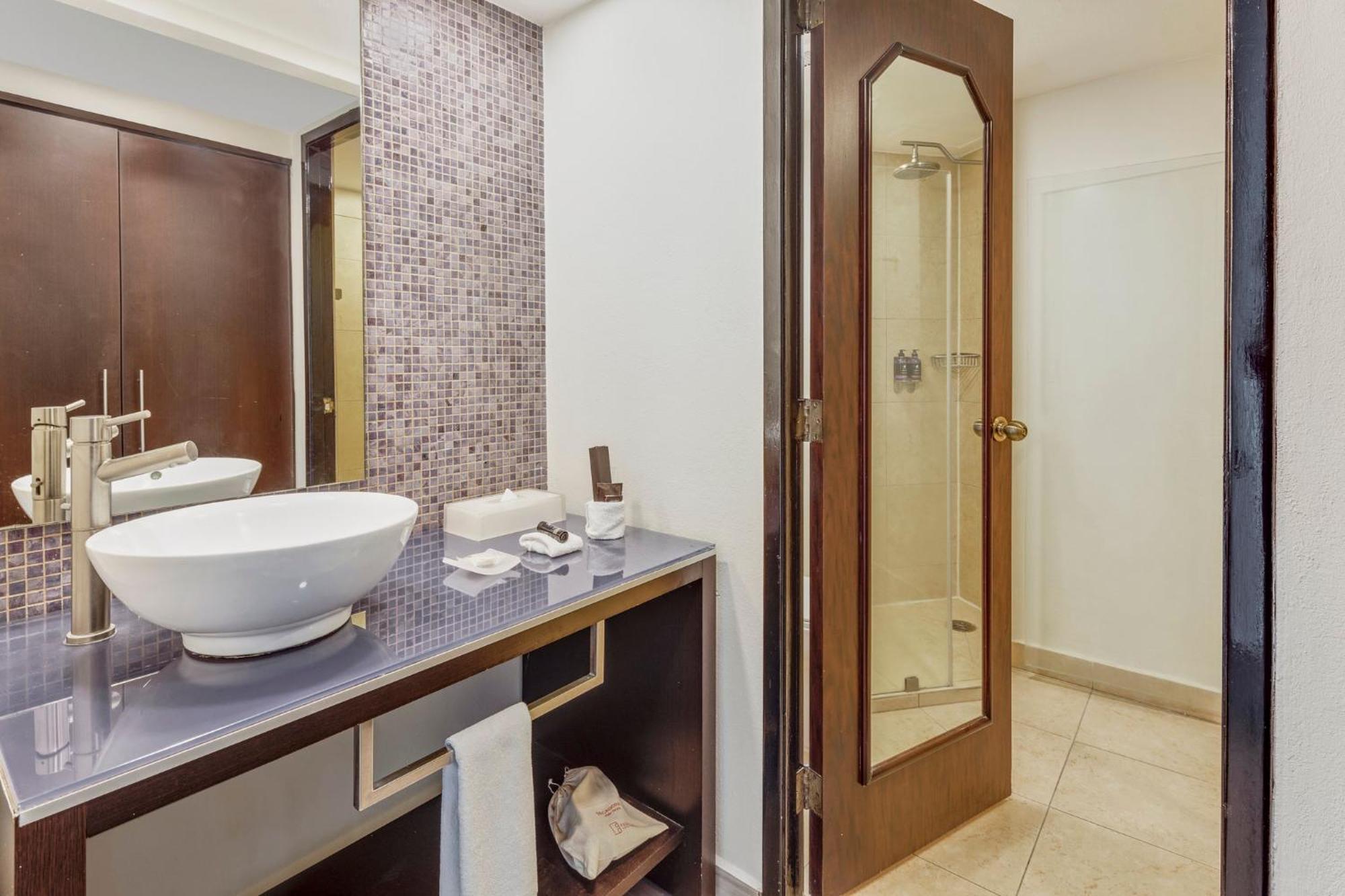 Fiesta Inn Aeropuerto Cd Mexico Ngoại thất bức ảnh